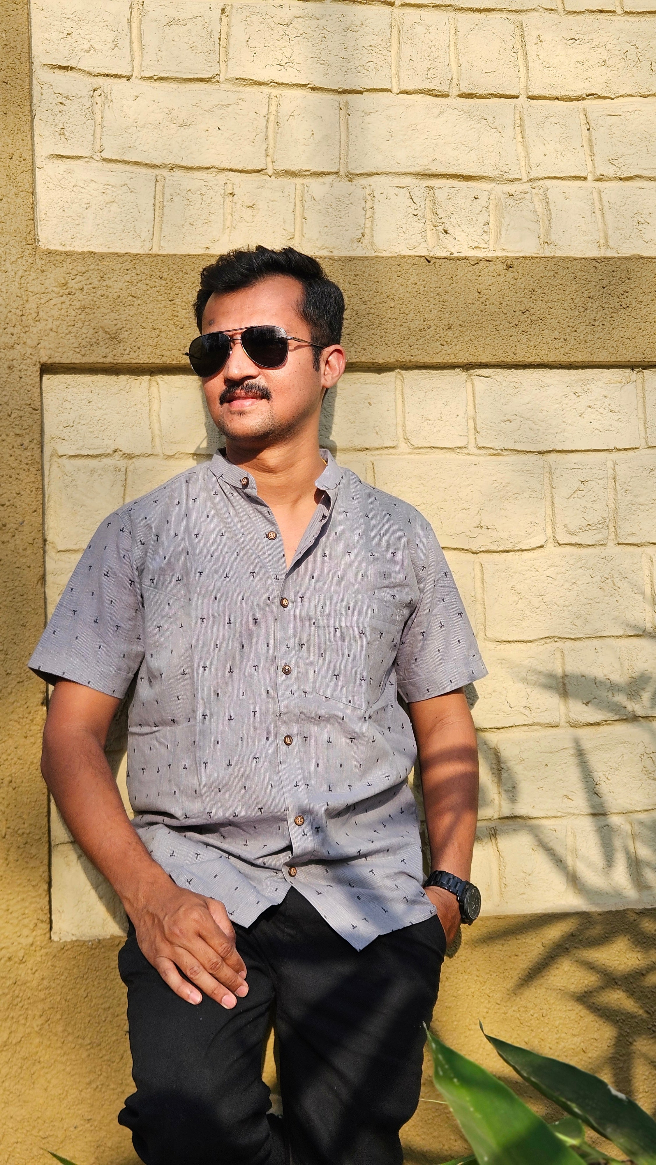 Stand collar handwoven shirt