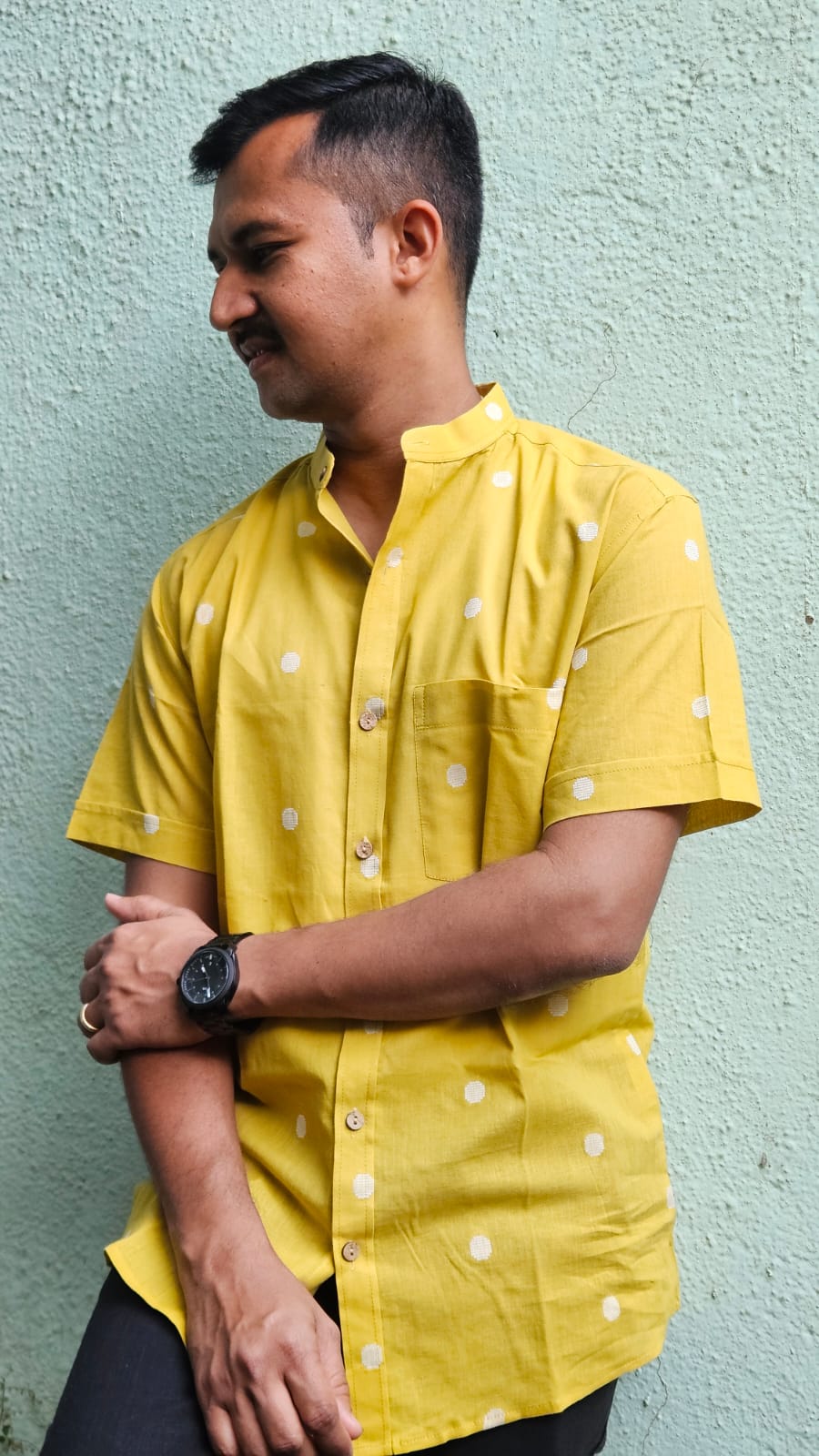 Stand collar half sleeves shirt