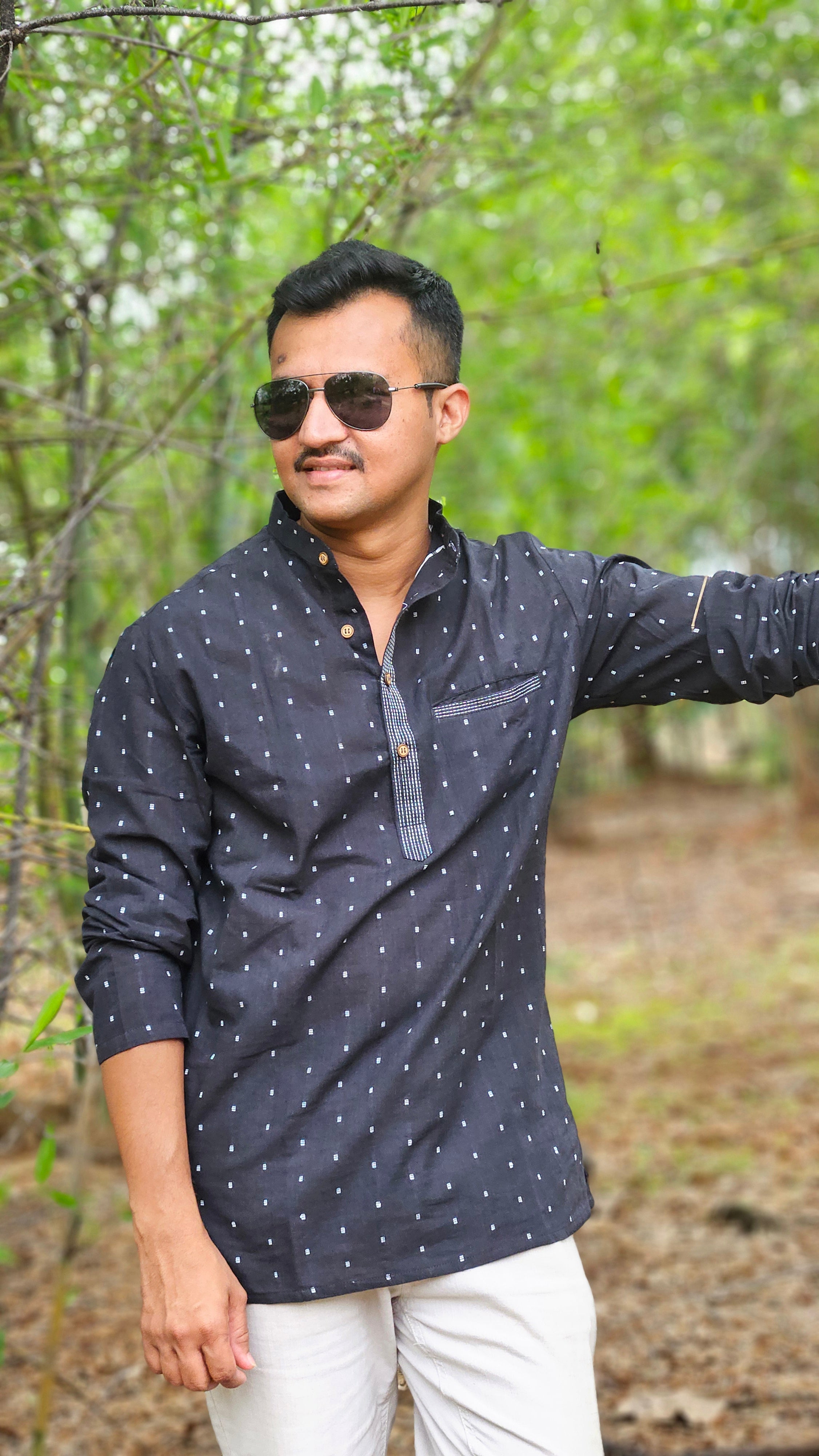 Black handwoven short kurta🖤