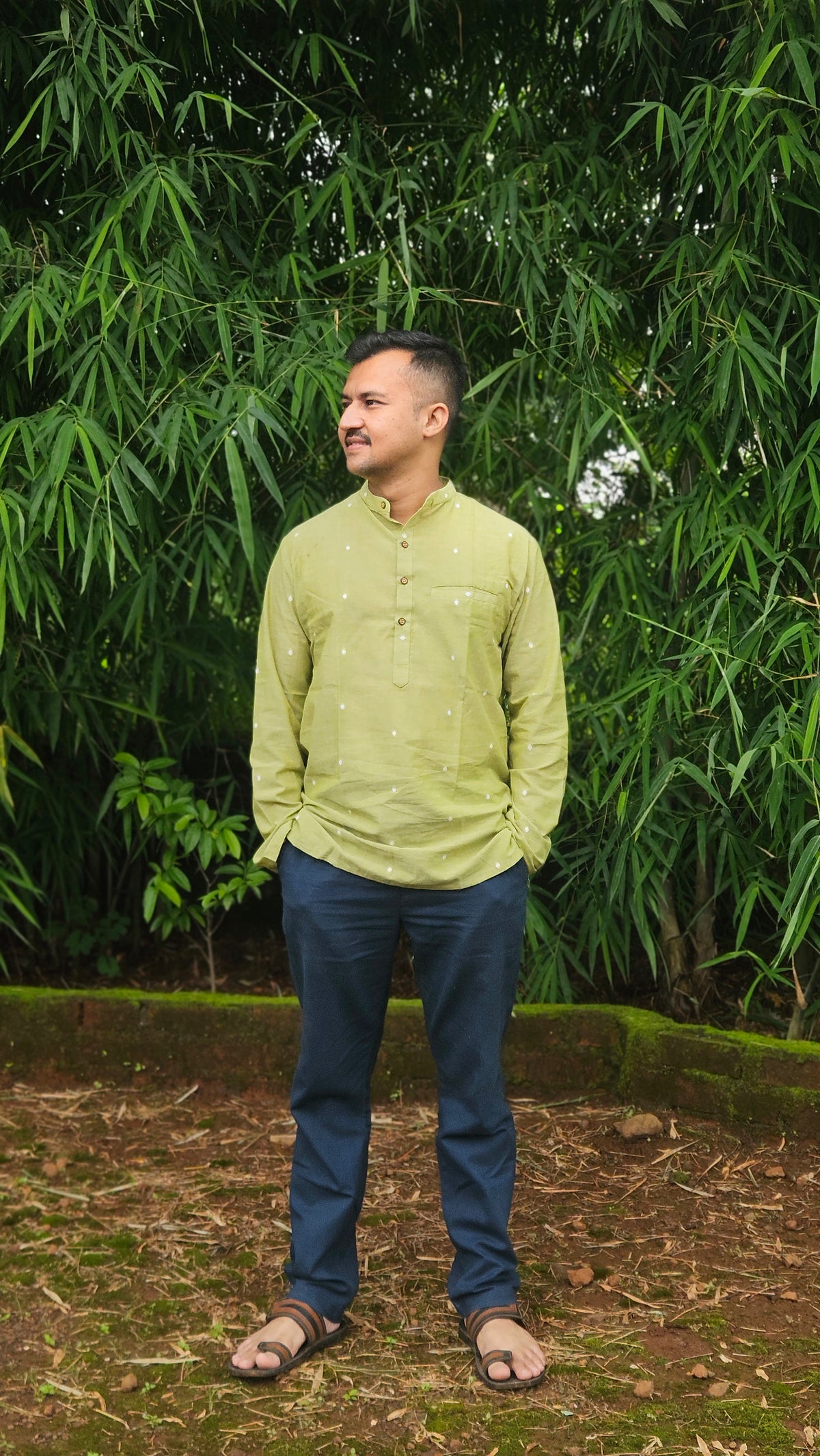 Pista bloom short kurta