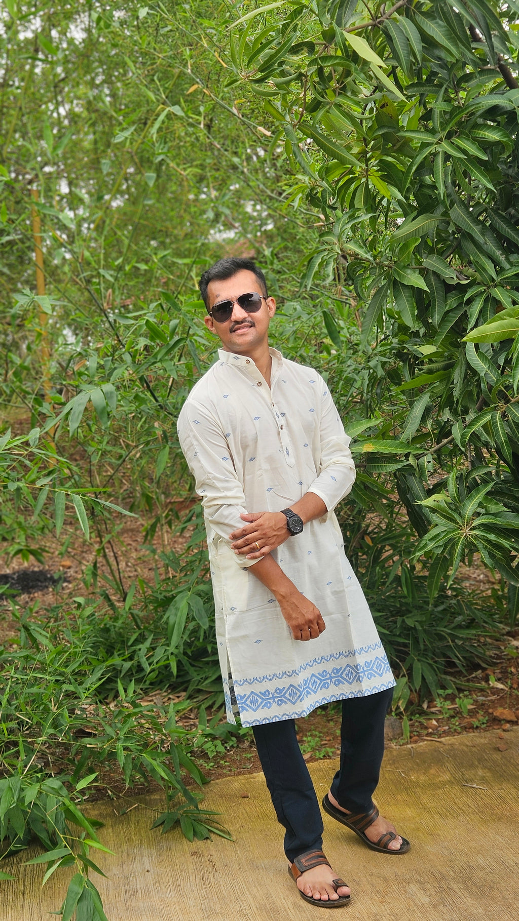 White Jamdani Handwoven kurta